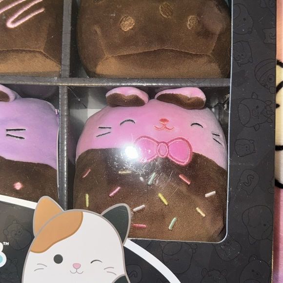 Select series squishmallow limited edition 4 pack of bunnies - Picture 6 of 6